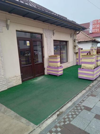 Spațiu comercial, de 100 mp, în Central