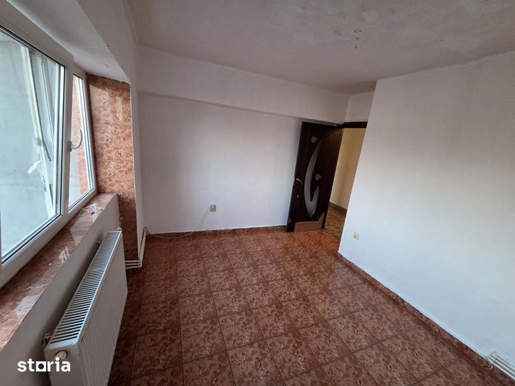 Apartament cu 2 camere decomandat în Obor