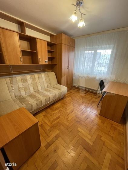 Apartament cu 3 camere decomandat în Obcini