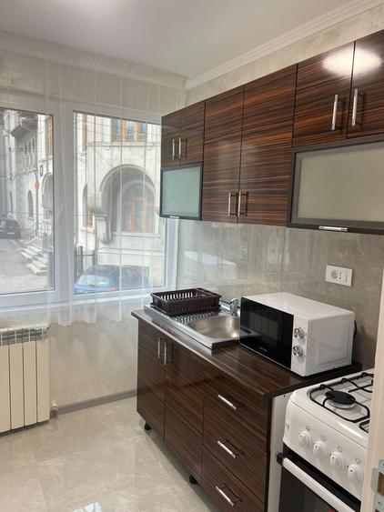 Apartament cu 2 camere decomandat în Albești