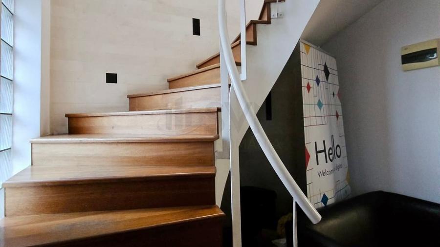 Apartament cu 6 camere semidecomandat în Dorobanți