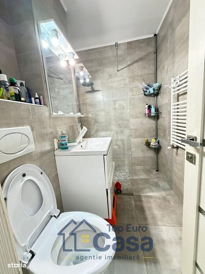 Apartament cu 2 camere decomandat în Central