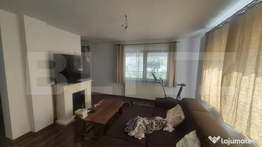 Casă cu 4 camere cu Teren 525 Mp în Central