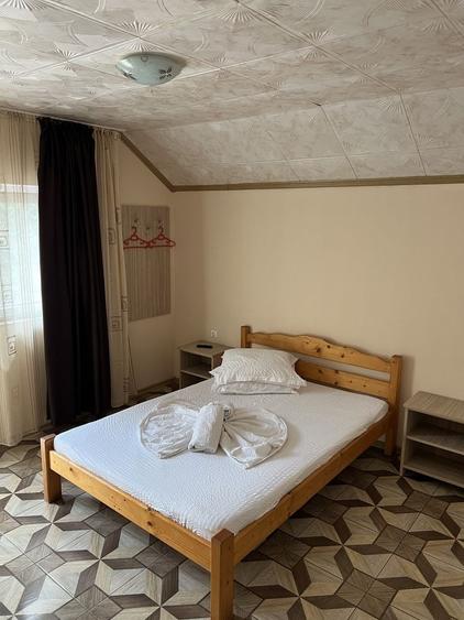 Casă cu 10 camere în Central