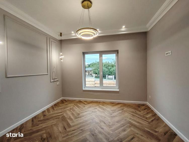 Casă cu 4 camere în Ciurbești
