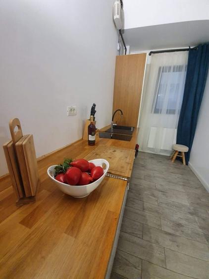 Apartament cu 2 camere semidecomandat în Mamaia