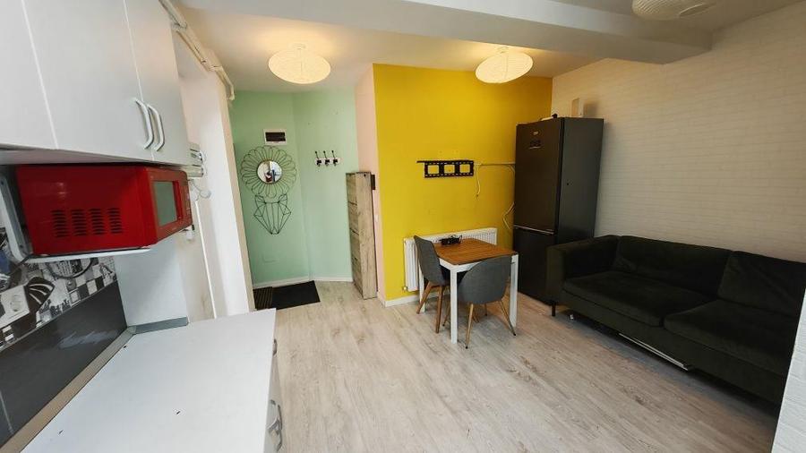 Apartament cu 2 camere semidecomandat, mobilat în Valea Lupului