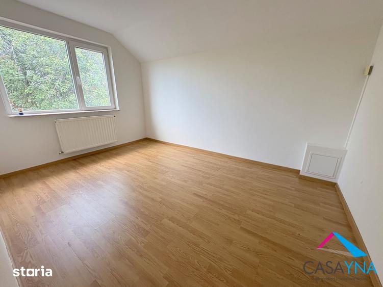 Casă cu 5 camere cu Teren 378 Mp în Șerbănești