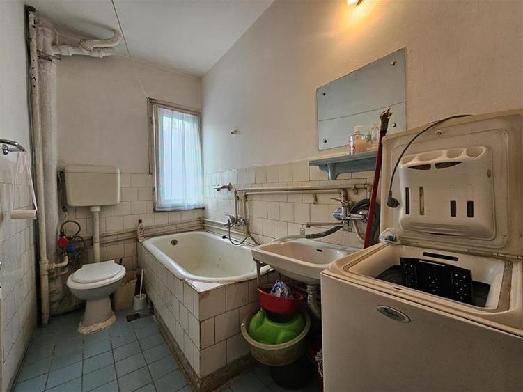 Apartament cu 2 camere nedecomandat în Ultracentral