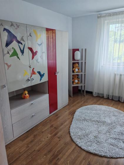 Casă individuală cu 5 camere cu Canalizare în Europa