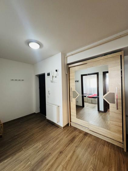 Apartament cu 2 camere, mobilat în Nord