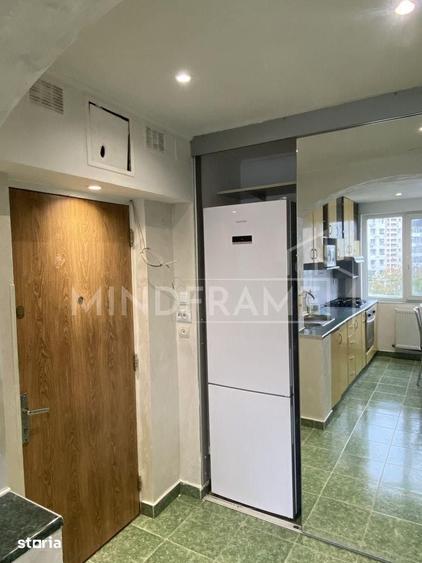 Apartament cu 3 camere decomandat în Dristor