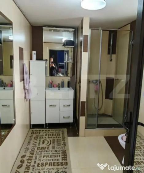 Casă cu 2 camere cu Teren 2667 Mp în Central
