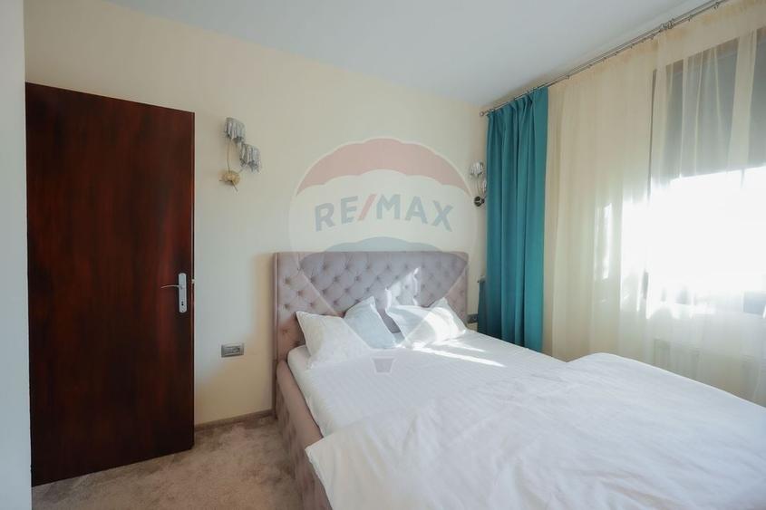 Apartament cu 2 camere decomandat, mobilat în Ultracentral