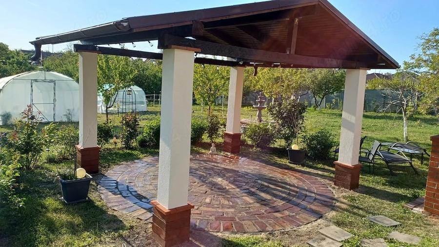 Casă cu Teren 3311 Mp în Ianova