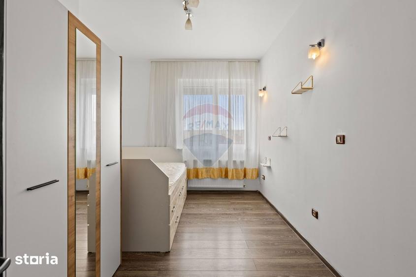 Apartament cu 3 camere decomandat, mobilat în Aurel Vlaicu