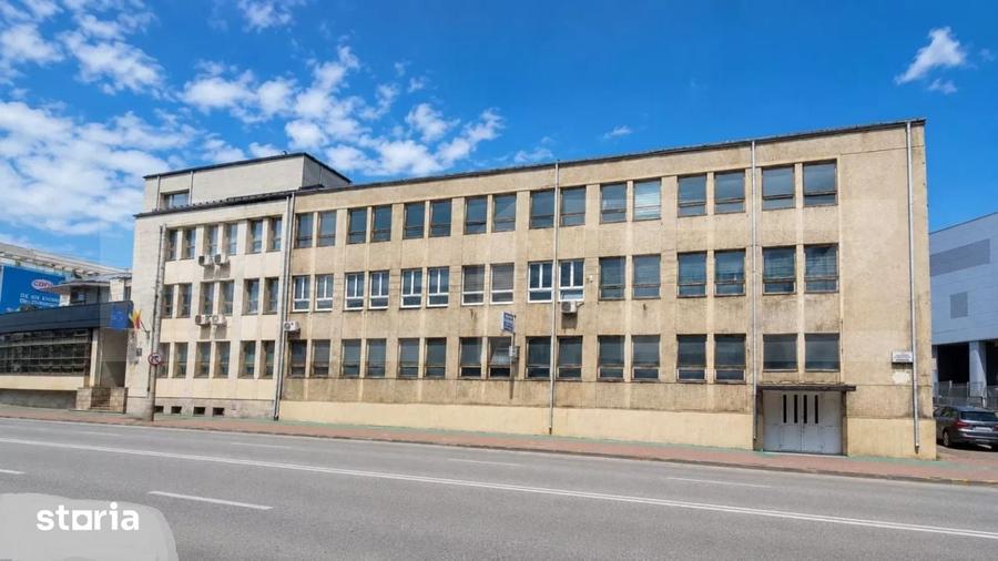 Spațiu comercial, de 850 mp, în Ultracentral