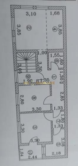 Apartament cu 3 camere semidecomandat, mobilat în Rahova