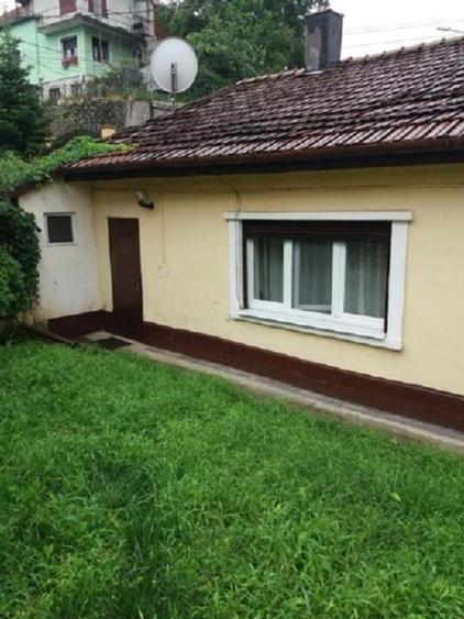 Casă individuală cu 1 camere cu Teren 37 Mp în Ultracentral