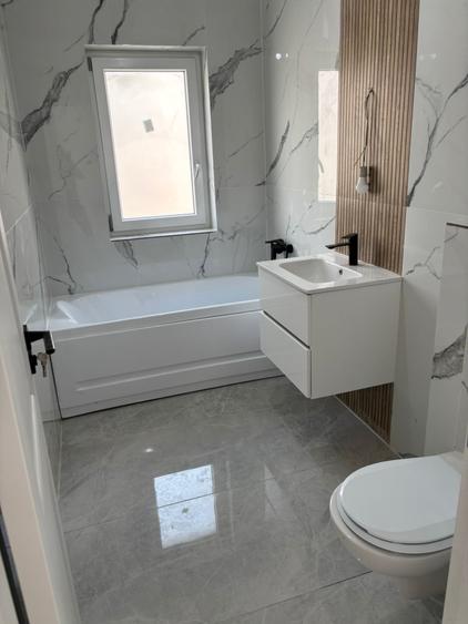 Apartament cu 2 camere decomandat în Giroc