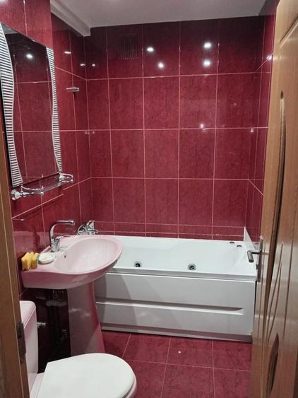 Apartament cu 2 camere semidecomandat în Exterior Vest