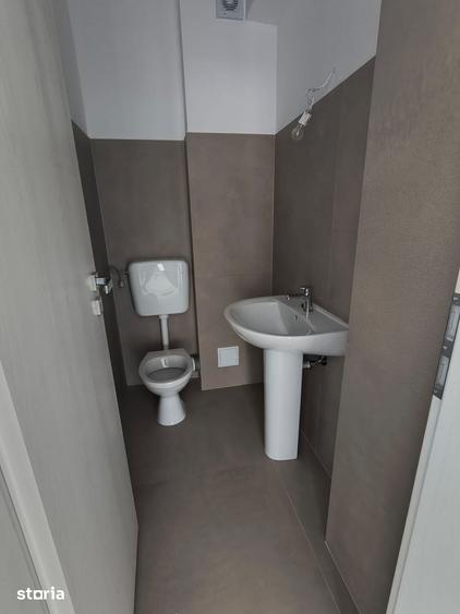Apartament cu 3 camere în Brâncoveanu