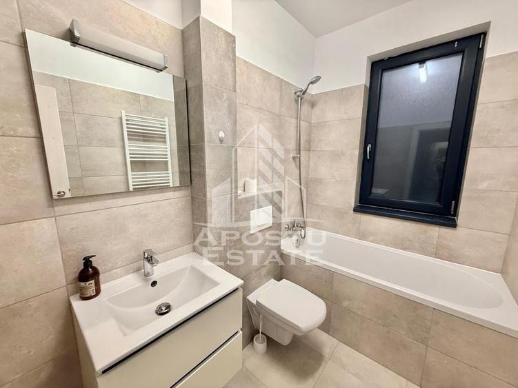 Apartament cu 2 camere semidecomandat, mobilat în Dâmbovița