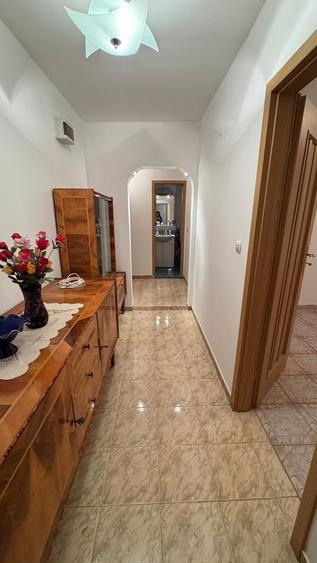 Miorita PTTR 2 camere decomandat spatios - 1
