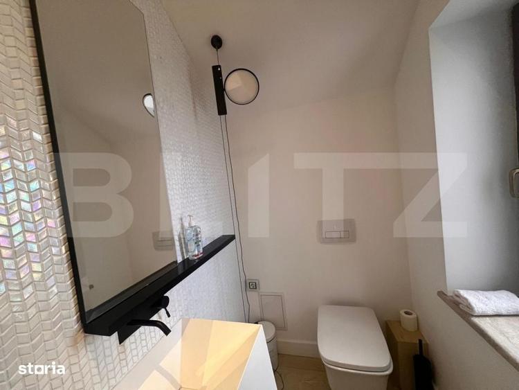 Casă cu 4 camere cu Teren 1300 Mp în Central