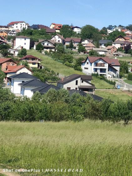 Teren de 15400 mp, în Central