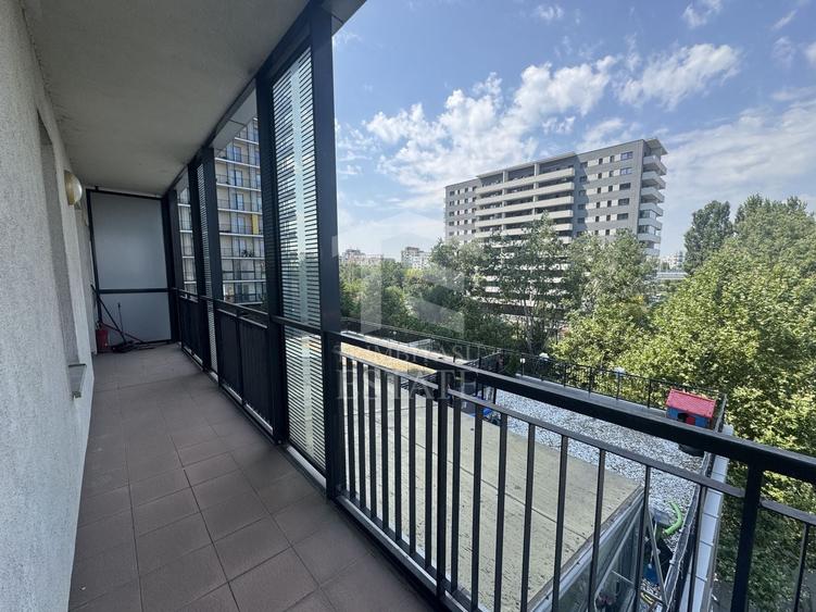 Apartament cu 3 camere decomandat, mobilat în Mihai Bravu