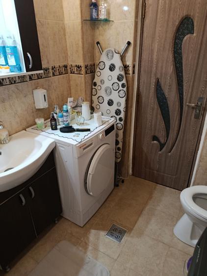 Apartament cu 2 camere semidecomandat în Făcăi