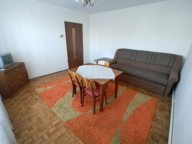 Apartament cu 4 camere, mobilat în Hipodrom 2