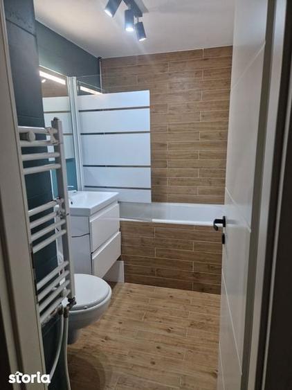 Apartament cu 3 camere decomandat în Decebal