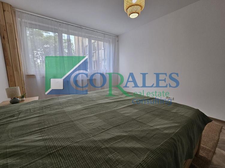 Apartament cu 2 camere decomandat, mobilat în Central