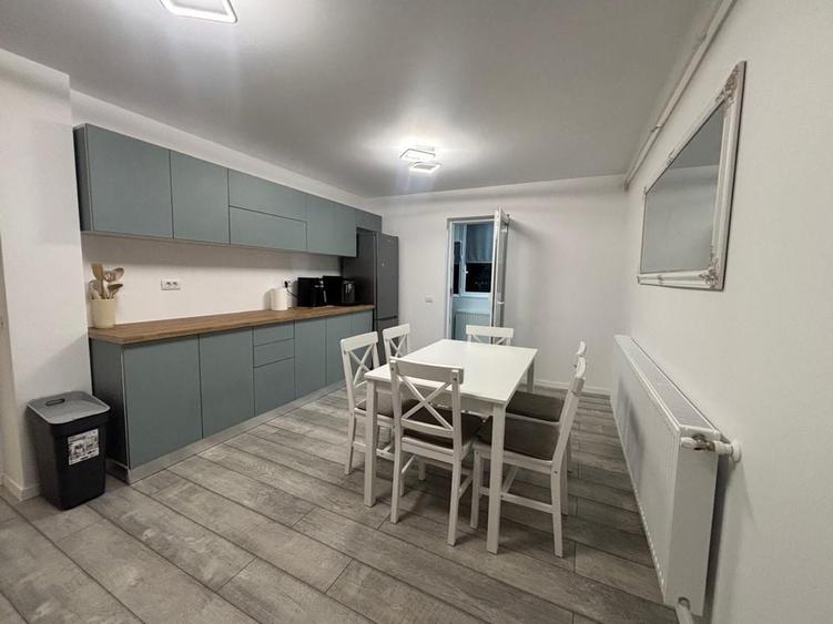 Apartament cu 2 camere decomandat în Petros