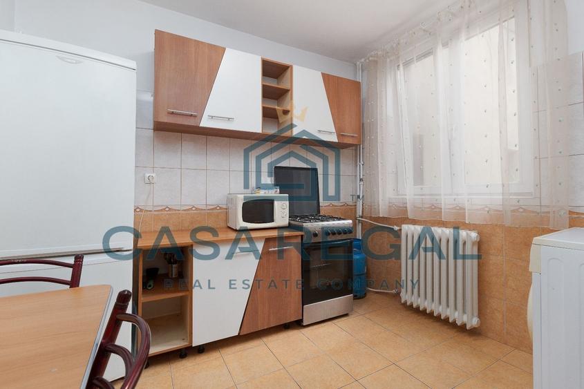 Apartament cu 2 camere decomandat, mobilat în Ultracentral