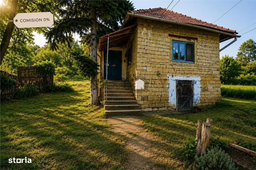 Casă cu 3 camere cu Canalizare în Șoimeni