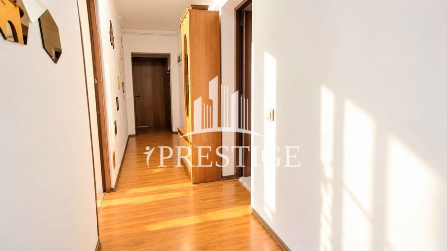 Apartament cu 3 camere decomandat, mobilat în Terezian