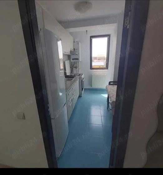 Apartament cu 2 camere decomandat, mobilat în Bd. Laminorului