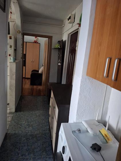 Apartament cu 2 camere decomandat în Valea Aurie