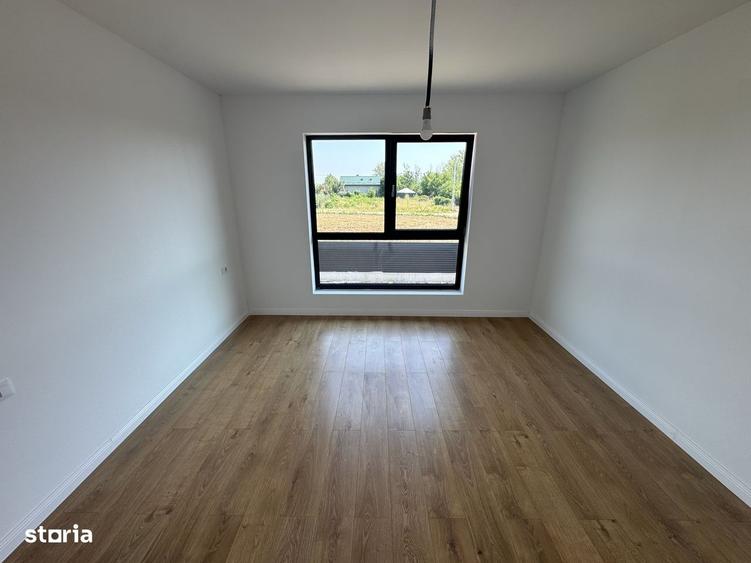 Casă cu 4 camere în Dancu
