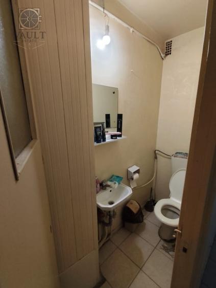 Apartament cu 3 camere decomandat în Rahova