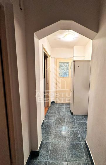 Apartament cu 3 camere decomandat în Aurel Vlaicu