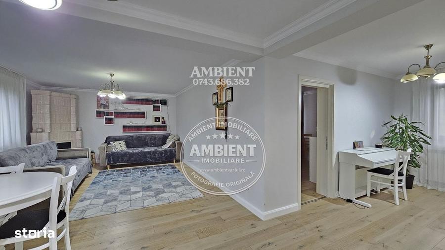 Casă cu 4 camere cu Teren 400 Mp în Central