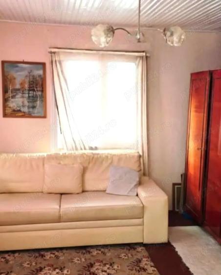 Casă cu 4 camere cu Teren 1036 Mp în Odaia Manolache