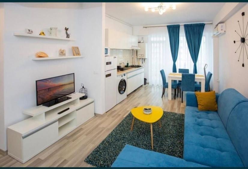 Apartament cu 2 camere decomandat în Central