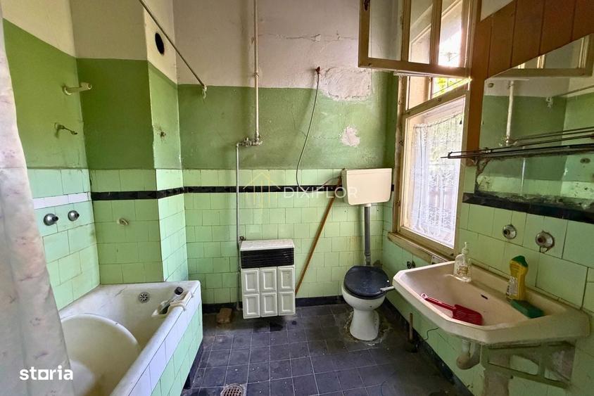 Casă cu 2 camere în Central