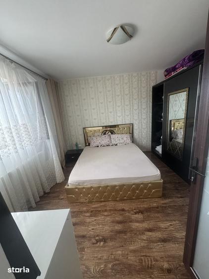 Casă cu 5 camere cu Teren 2000 Mp în Vernești