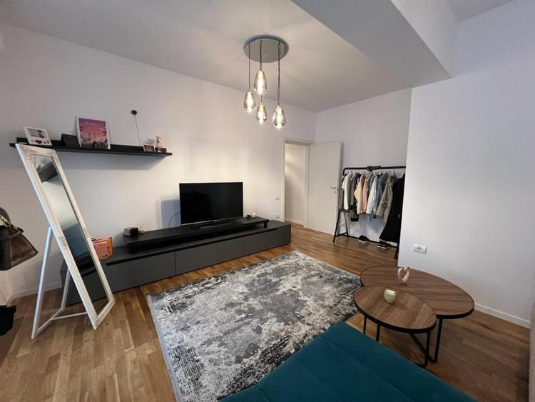 Apartament cu 2 camere decomandat, mobilat în Iancu Nicolae